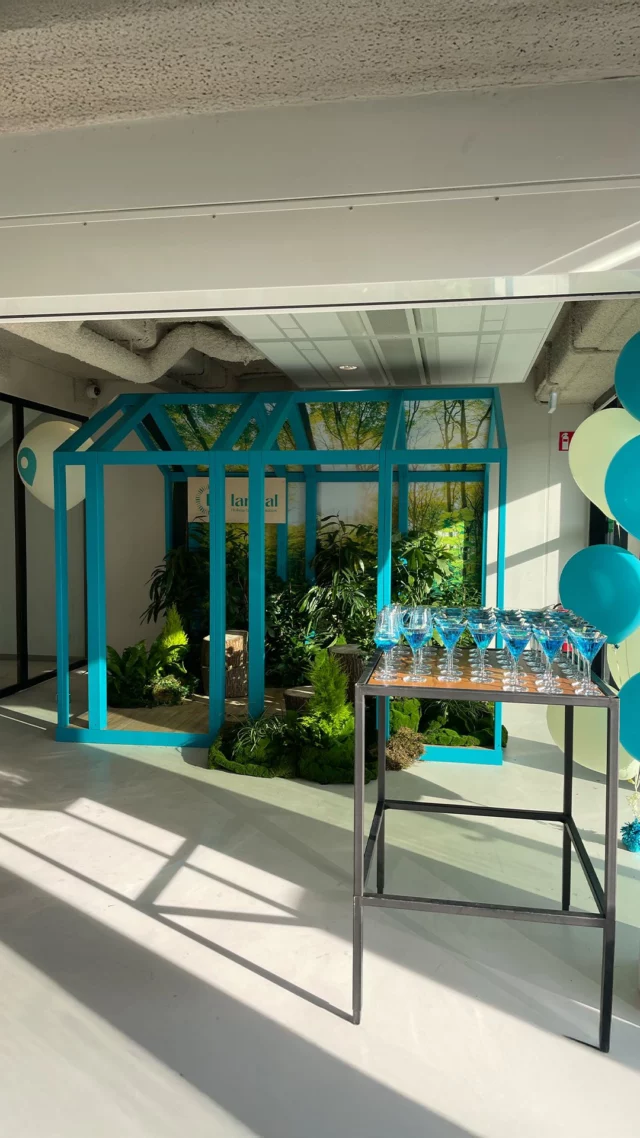 Opening van het nieuwe Landal-hoofdkantoor in Amsterdam: een feestelijk weekend met relaties en collega’s. Klaar voor een internationale toekomst vanuit de hoofdstad.